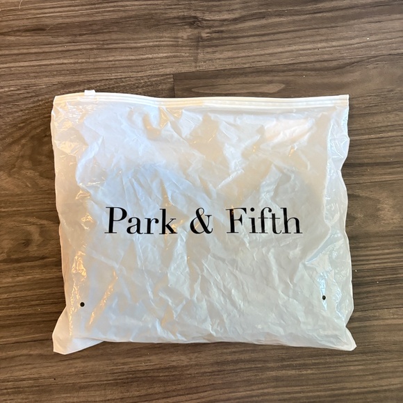 NEW Park & Fifth Griffith Dress Green Floral Halter Open Back XS - Picture 10 of 10